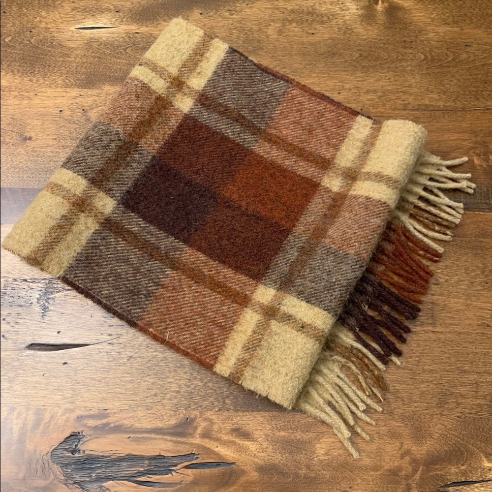 Andante 44x10 in vintage wool scarf